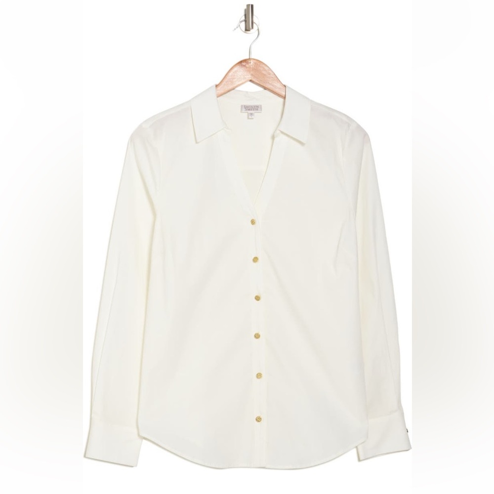 NWT - Jaclyn Smith - Button Up - EVERYBODY needs a fresh white button up. Sz M